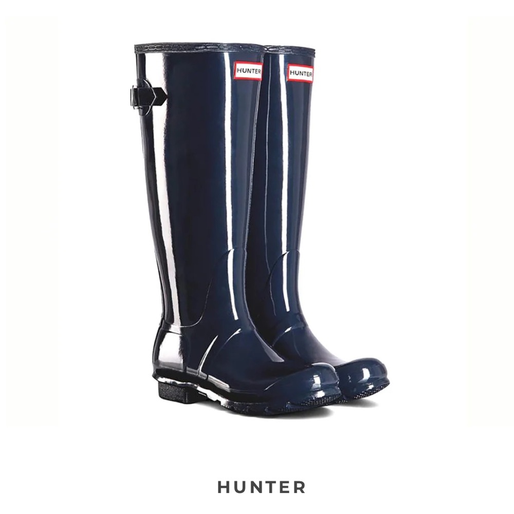 HUNTER WOMEN'S NAVY GLOSS TALL RAIN
BOOTS